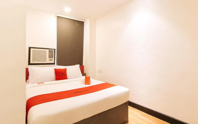 RedDoorz Plus Near Bamboo Organ Las Piñas