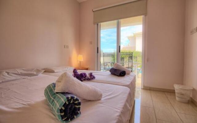 Villa Blue Water Bay 125