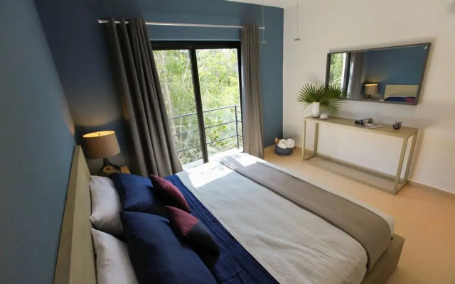 Martiki Condo 2 bedroom sleeps 4