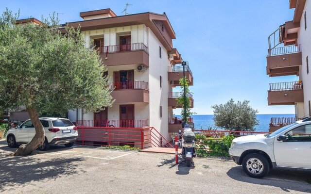 Stunning Apartment in Letojanni With Wifi and 2 Bedrooms