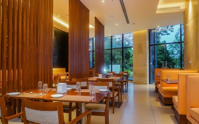 Capital O 18854 Grand Tamanna