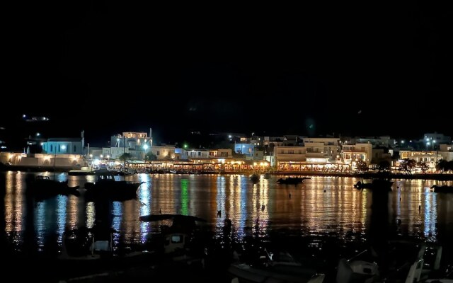 Milos AquaBliss Beachfront Villa