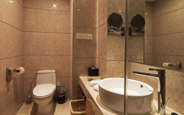 Qingdao Majesty Mansion Hotel