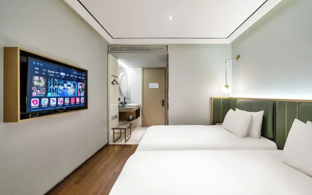 Qinfengyuan Hotel (Shanghai Xuhui District Zhongshan Hospital Jiashan Road Subway Station Branch)