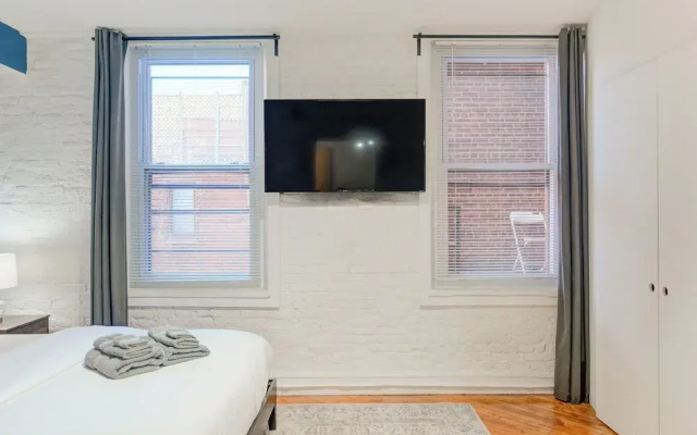 303 N 3rd St B2