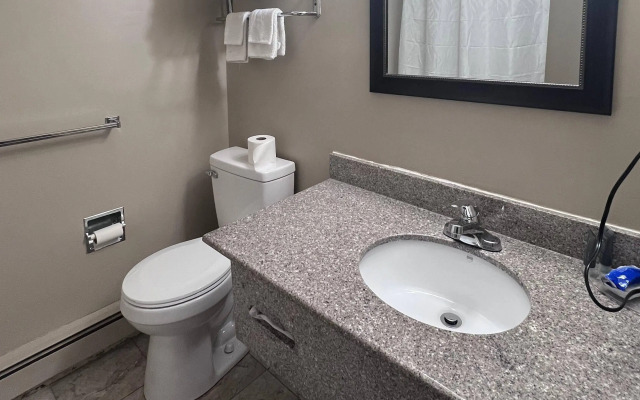 Rodeway Inn & Suites Hershey Chocolate Avenue