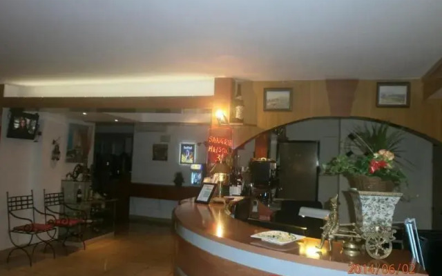 Brit Hotel Confort Helios Agde