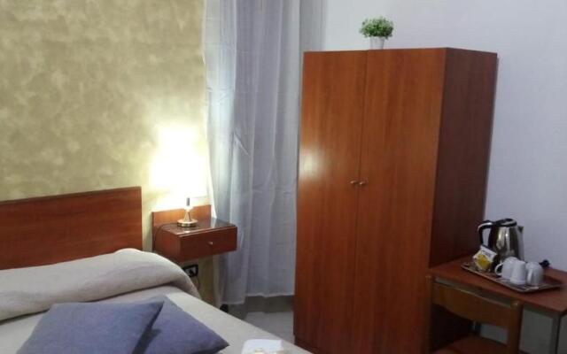 Hotel Crisari