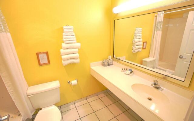 Plantation Suites & Conference Center