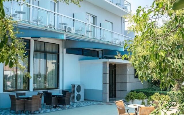 Hotel Telis