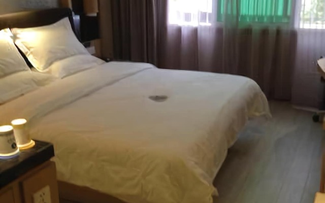 Yeste Hotel