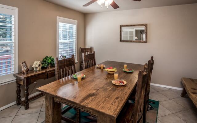 Golf Getaway - Three Bedroom Cabin