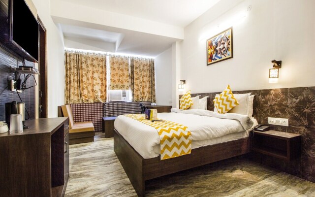 FabHotel Luxurs Gopalpura
