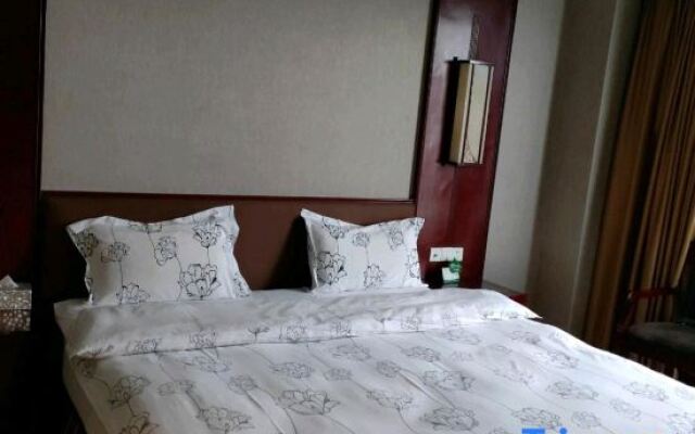 Jin Bo Te Holiday Hotel（Dongguan Changping store）