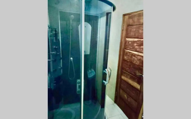 DELIGHTFUL ! 3 BEDROOM TERRACE DUPLEX EN-SUITE LEKKI AIRCON WiFi