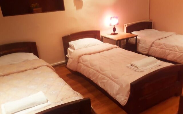 Deso Hostel & Rooms