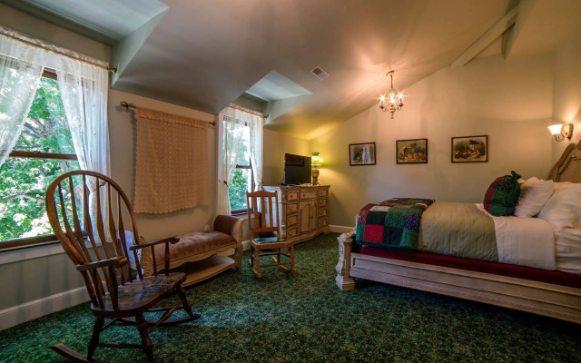 Steele Mansion