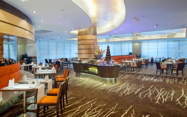 Holiday Inn Shenzhen Donghua, an IHG Hotel