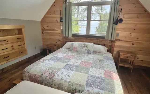 Eva's Place Limit 7 4 Bedroom Home