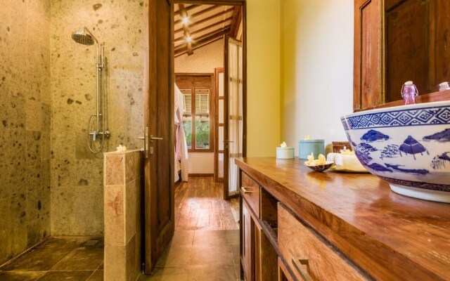 Villa Desa Roro Estate by Villa Finder