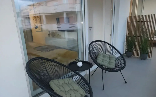 Smash 2 - Two-bedroom Apartments