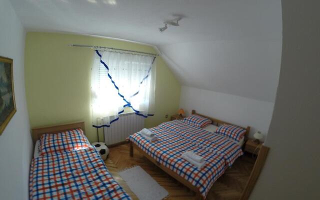 Pansion Filip