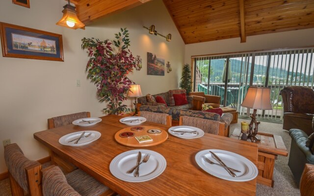 Sunplace 3 Bedroom Townhome #07