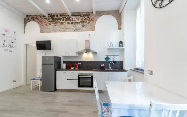 Modern Apartment at Via Carloni