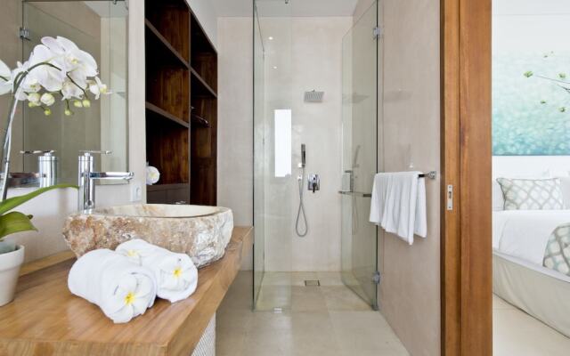 Shaia Villa - Canggu