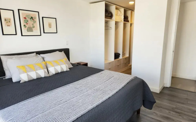 Distrito Revolution Suites