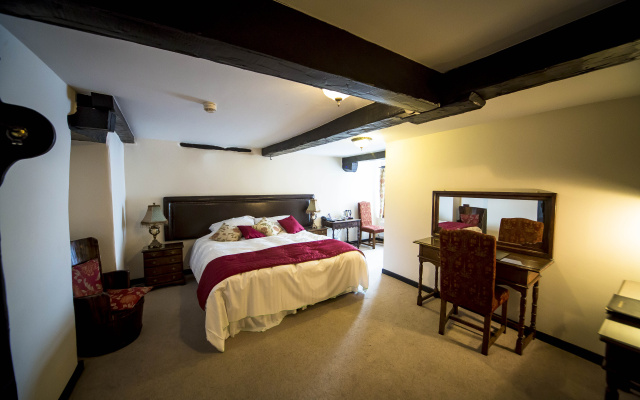 Black Boy Inn