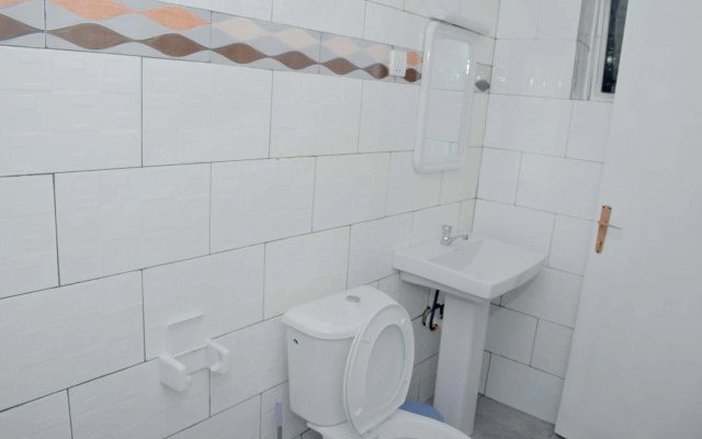 Inzozi Africa House B&B-Gishushu