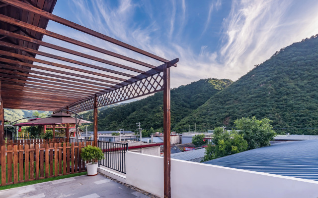 Yishan Residential Residence