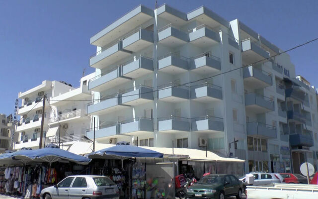 Astron Hotel