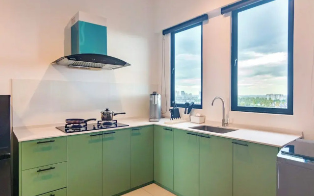 MARC Co - Living