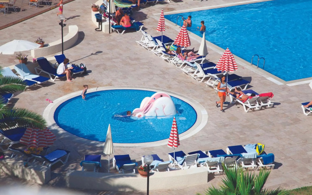 Batihan Beach Resort & Spa
