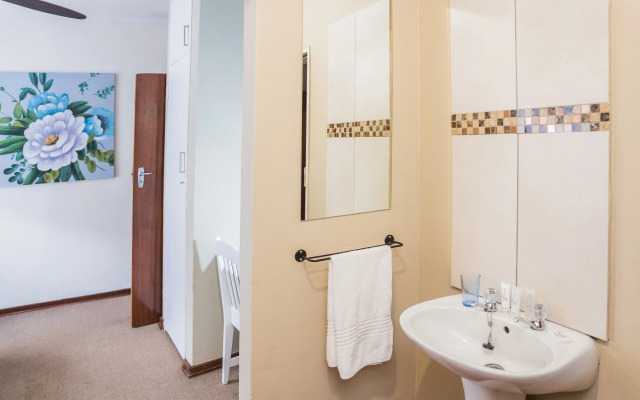 Rozendal Guest House