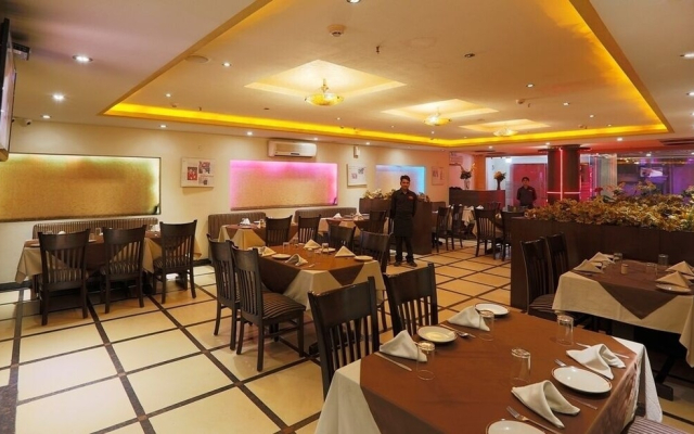 Hotel Peridot Near IGI Delhi Airport