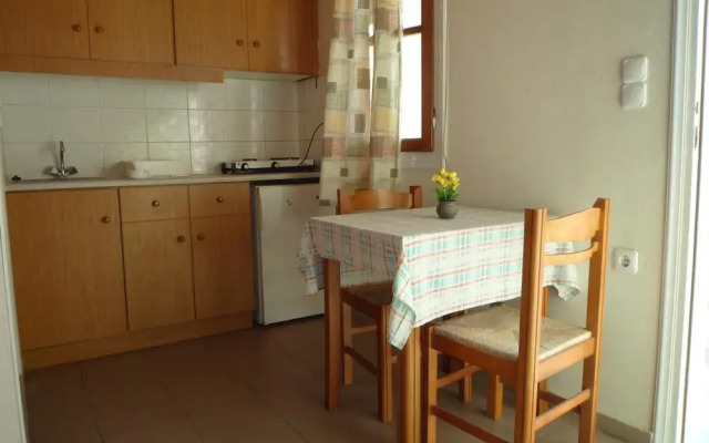 Haris Apartments