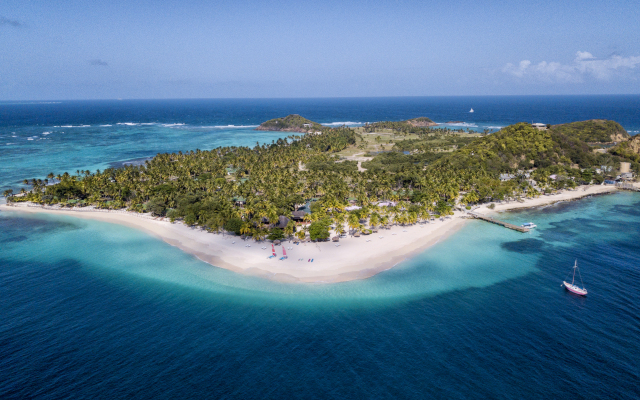 Palm Island Resort & Spa