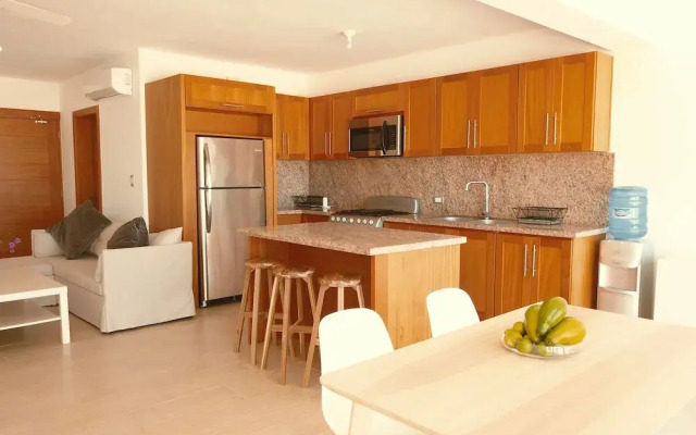 Oceanfront New Condo on the Beach