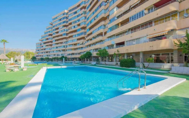 Apartamento en Calpe en 1ª linea de playa. AGUAMARINA
