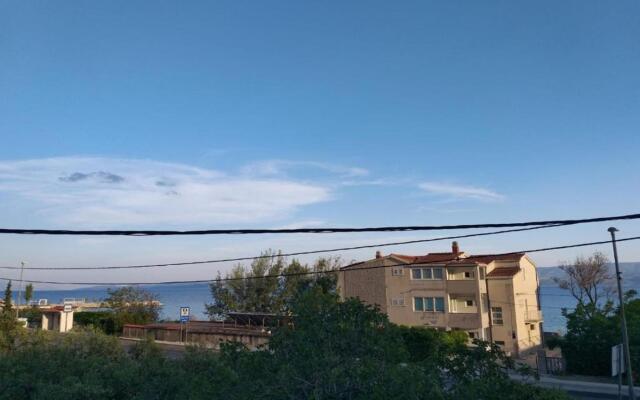 Mir - Close to Beach - SA3