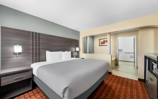 Quality Inn Marshall