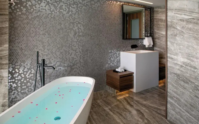Mercure Larnaca Beach Resort
