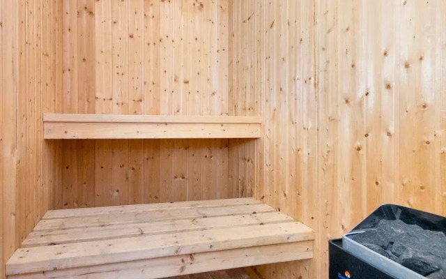 6 Person Holiday Home in Ulfborg