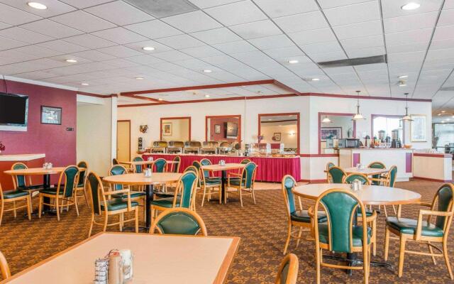 Clarion Inn and Events Center Pueblo North