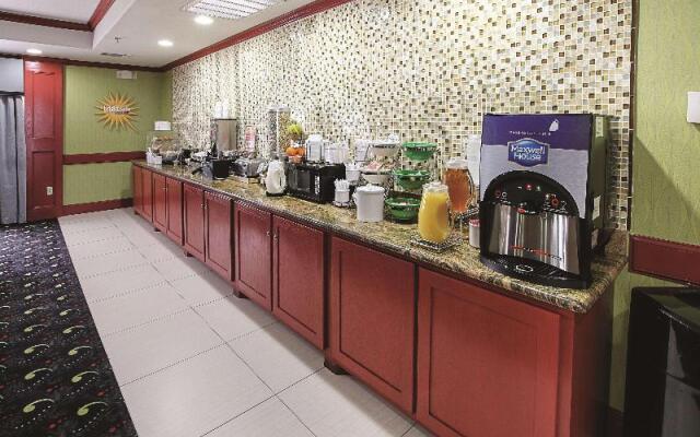 La Quinta Dallas Hutchins # 6405