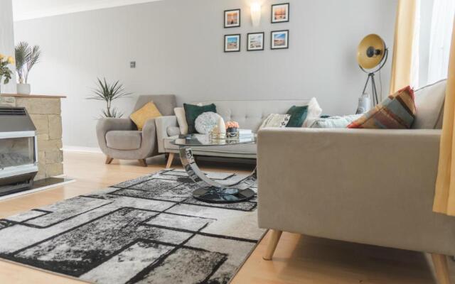 Idyllic 3-bed House. 5-min from Channel Tunnel
