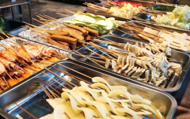 Jinqian Jiahua International Hotel